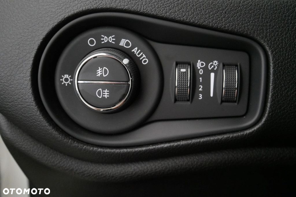 Jeep Renegade 1.3 GSE T4 Turbo Limited FWD S&S - 21