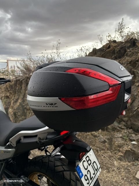 Honda Transalp 2025 - 9