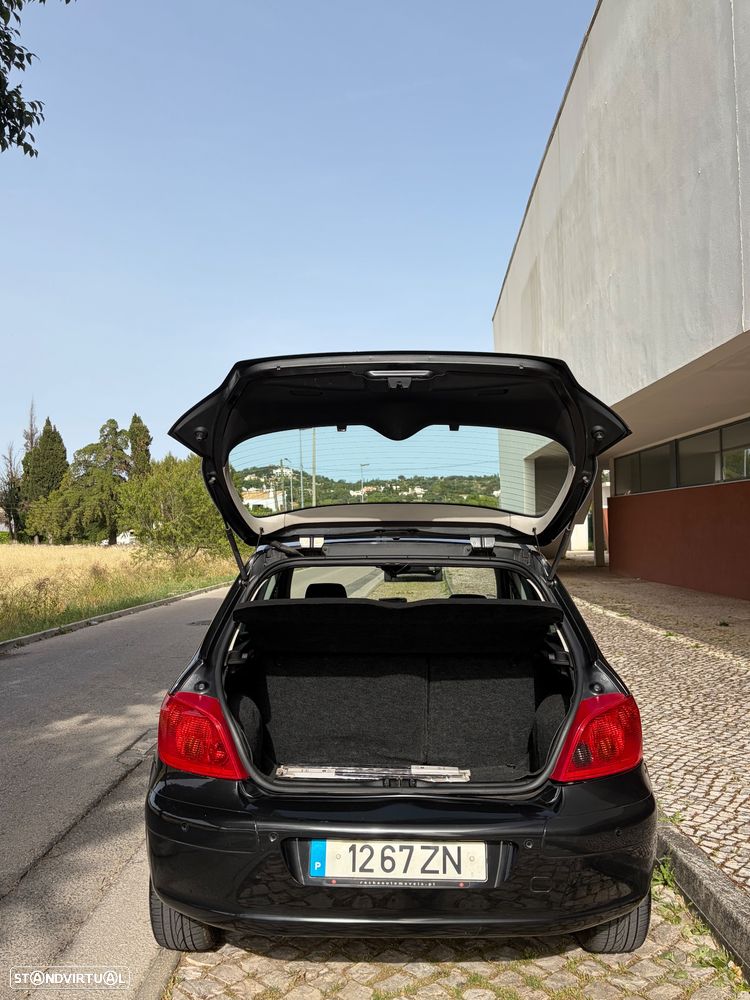 Peugeot 307 1.6 HDi Navtech - 10