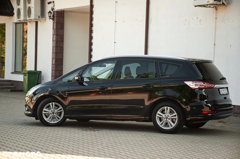 Ford S-Max - 14