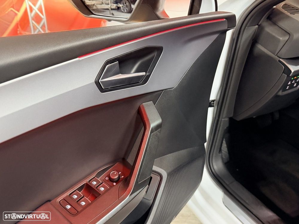 SEAT Leon 1.4 e-Hybrid FR DSG - 25