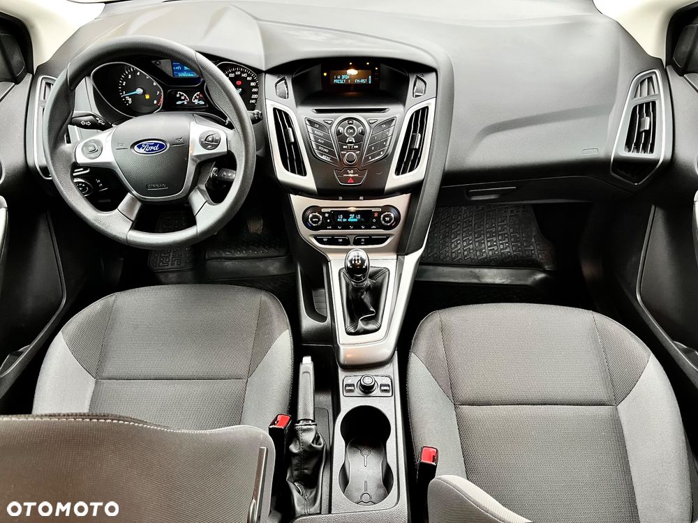 Ford Focus 1.0 EcoBoost STart-Stopp-System TITANIUM - 25