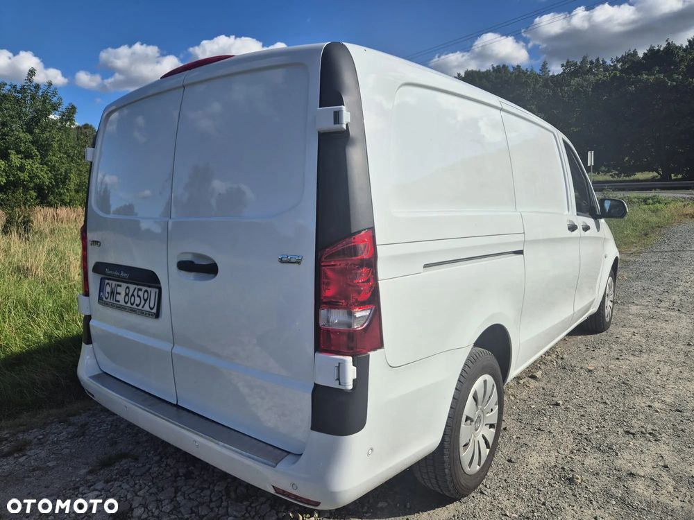 Mercedes-Benz VITO - 2