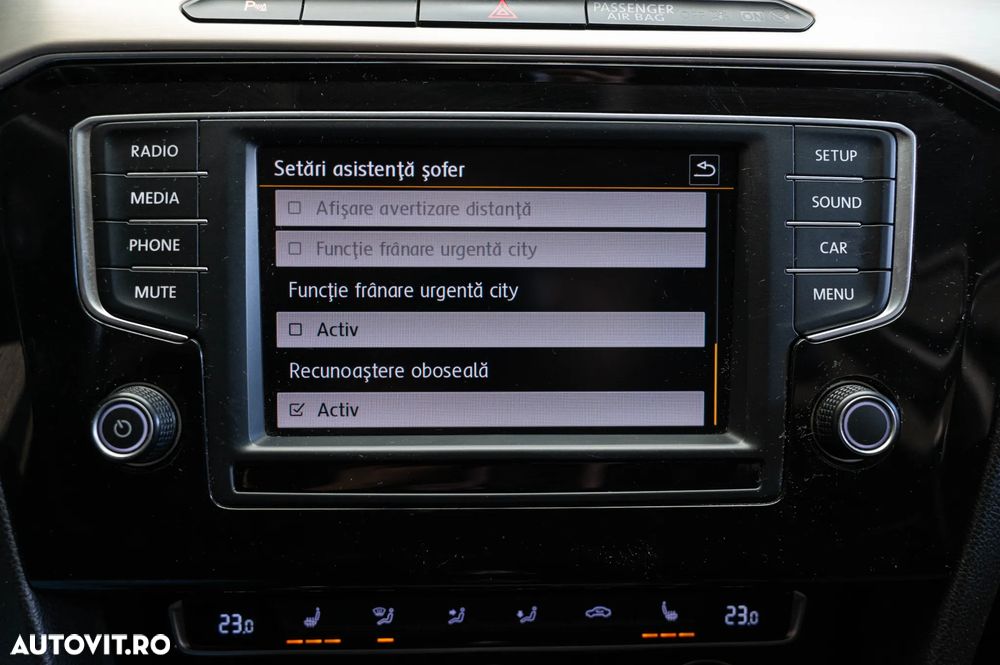 Volkswagen Passat 2.0 TDI SCR Comfortline - 20