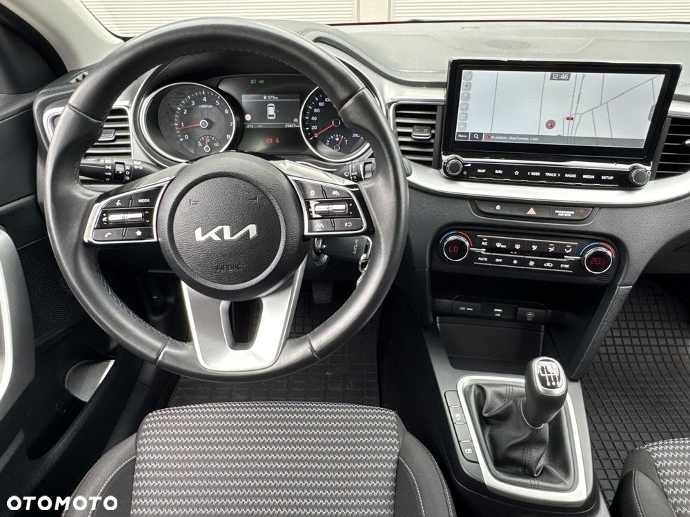 Kia Ceed 1.5 T-GDI M - 18