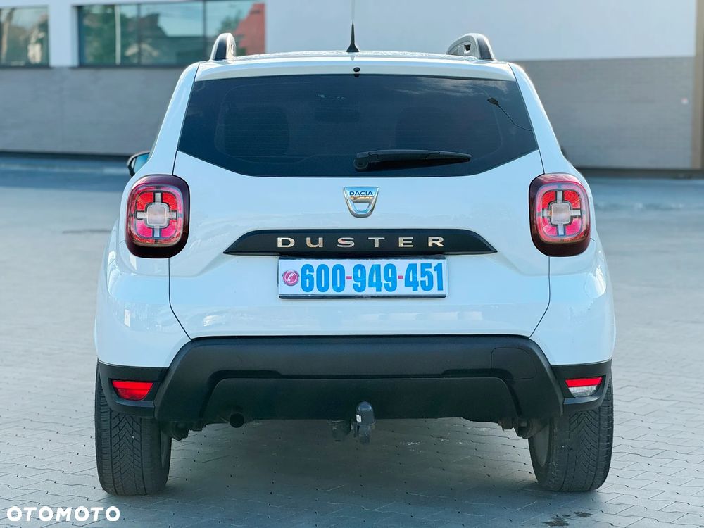 Dacia Duster 1.6 SCe Laureate S&S - 12