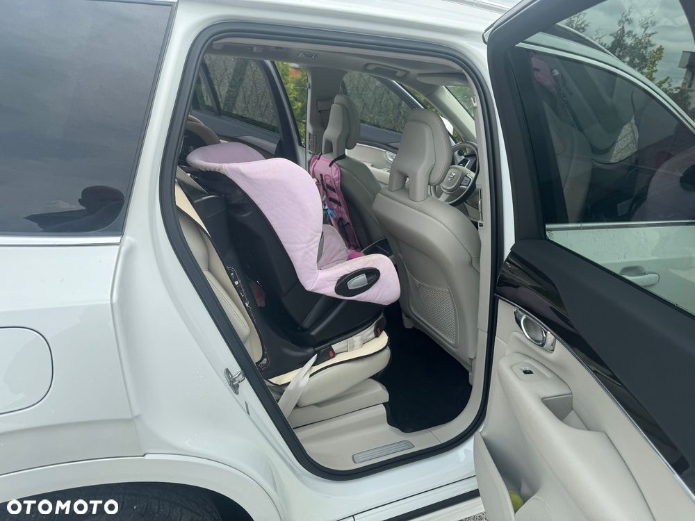 Volvo XC 90 - 3