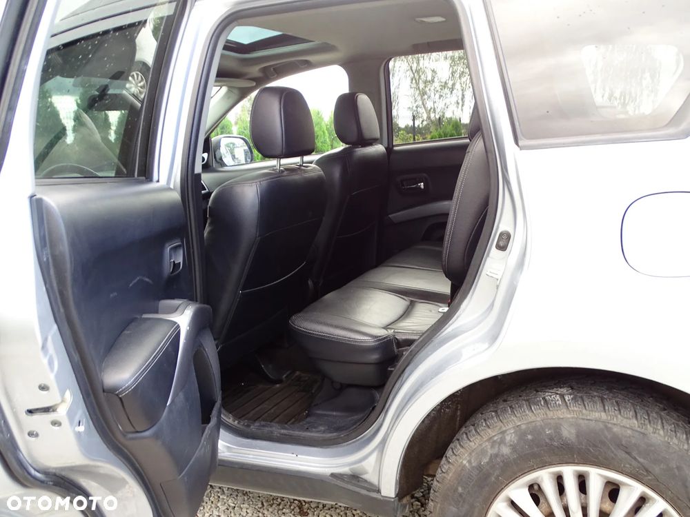 Mitsubishi Outlander - 29