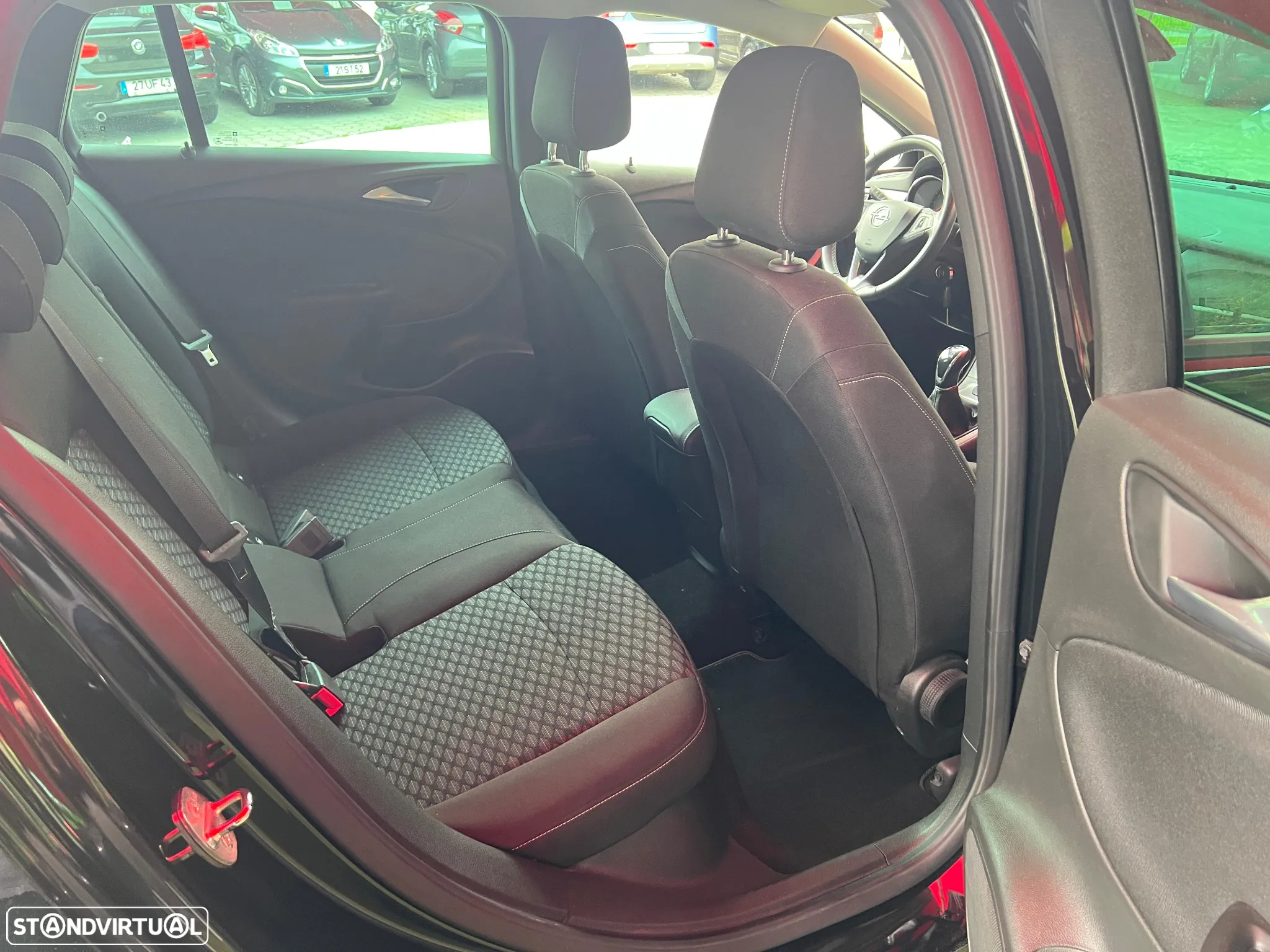 Opel Astra Sports Tourer 1.2 T Design & Tech S/S - 5