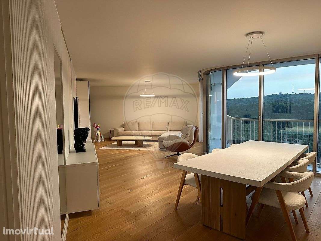 Apartamento T2 para arrendamento - Grande imagem: 2/13