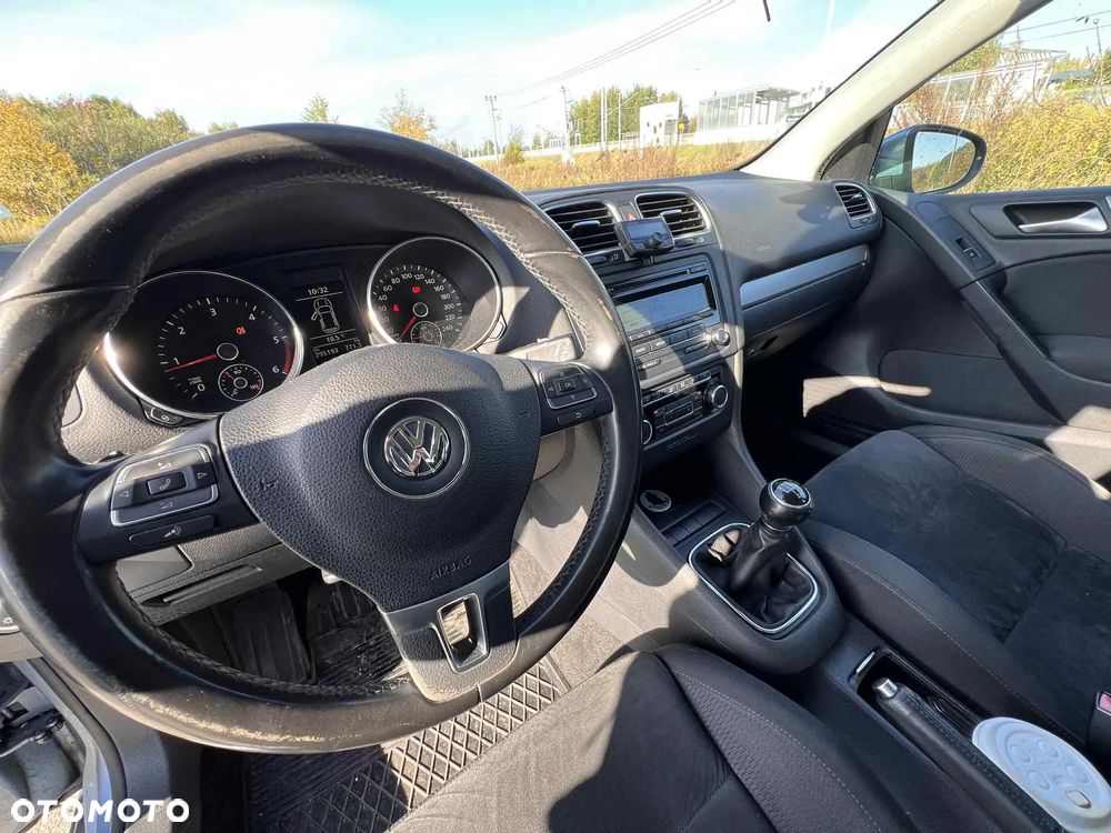 Volkswagen Golf VI 2.0 TDI Trendline - 23