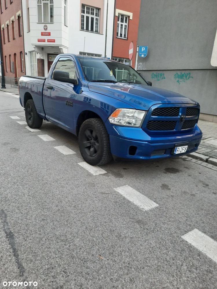 Dodge RAM - 1
