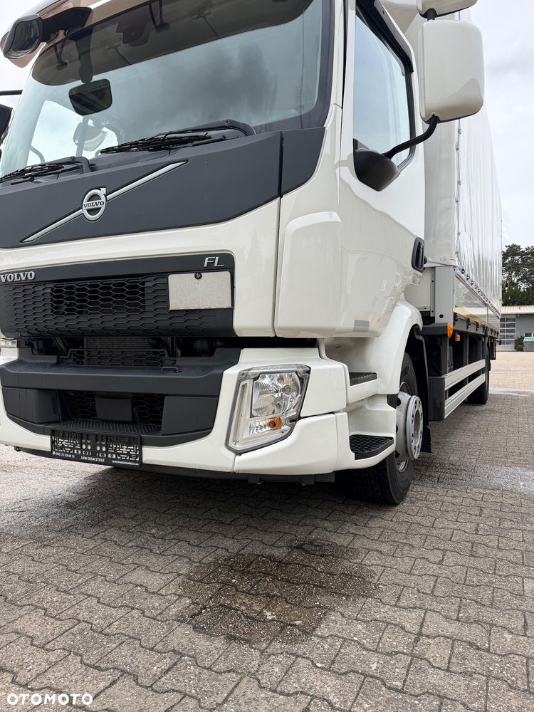 Volvo FL - 8