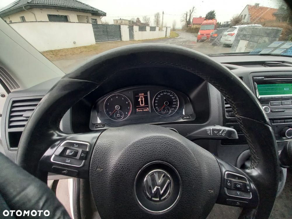 Volkswagen Transporter - 9