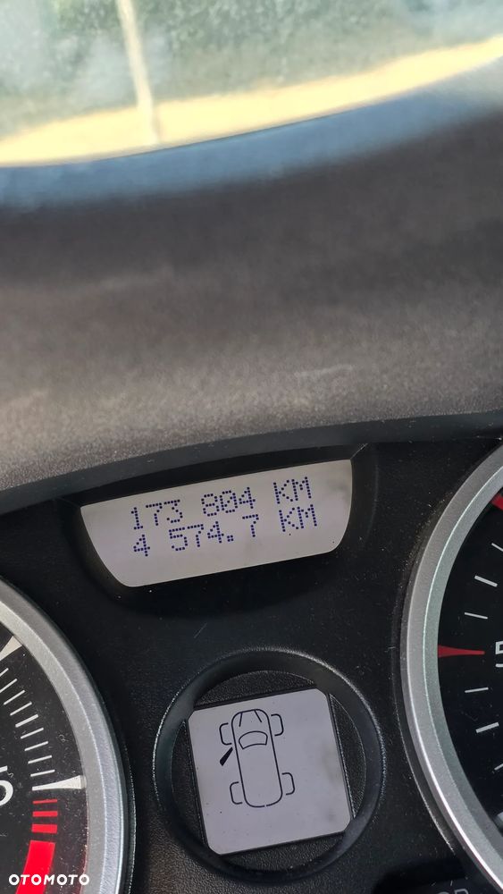 Renault Megane 1.6 Dynamique - 19