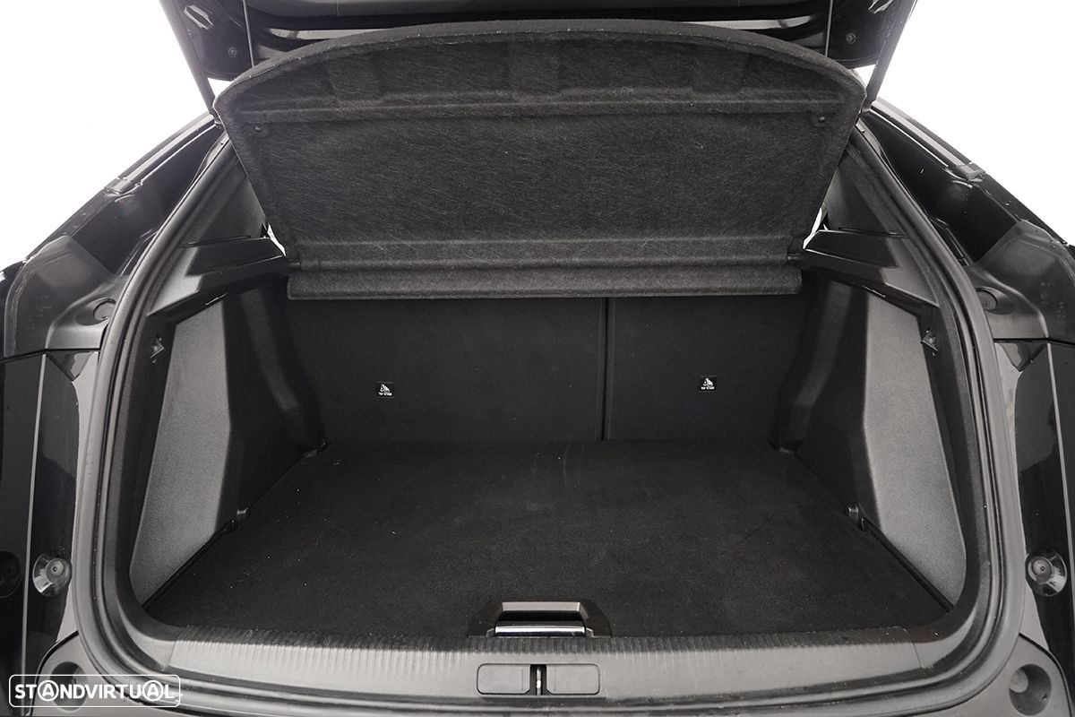 Peugeot 2008 1.2 PureTech Allure - 25