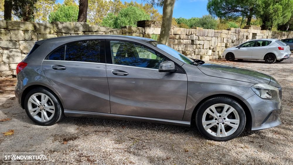 Mercedes-Benz A 180 d Fleet Pack Urban - 13