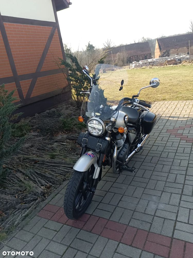 Royal Enfield Super Meteor - 3