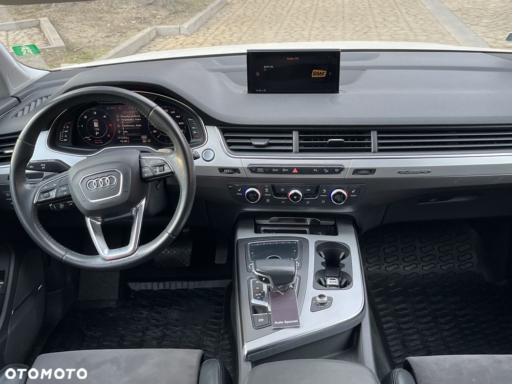 Audi Q7 - 7