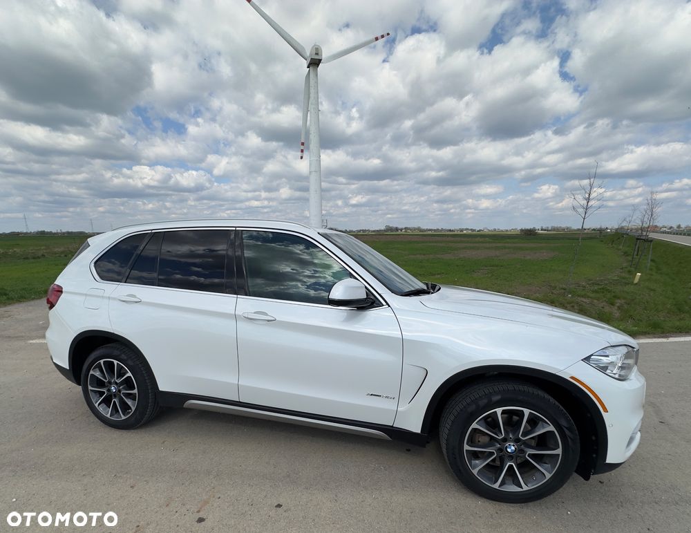 BMW X5 xDrive35i - 11