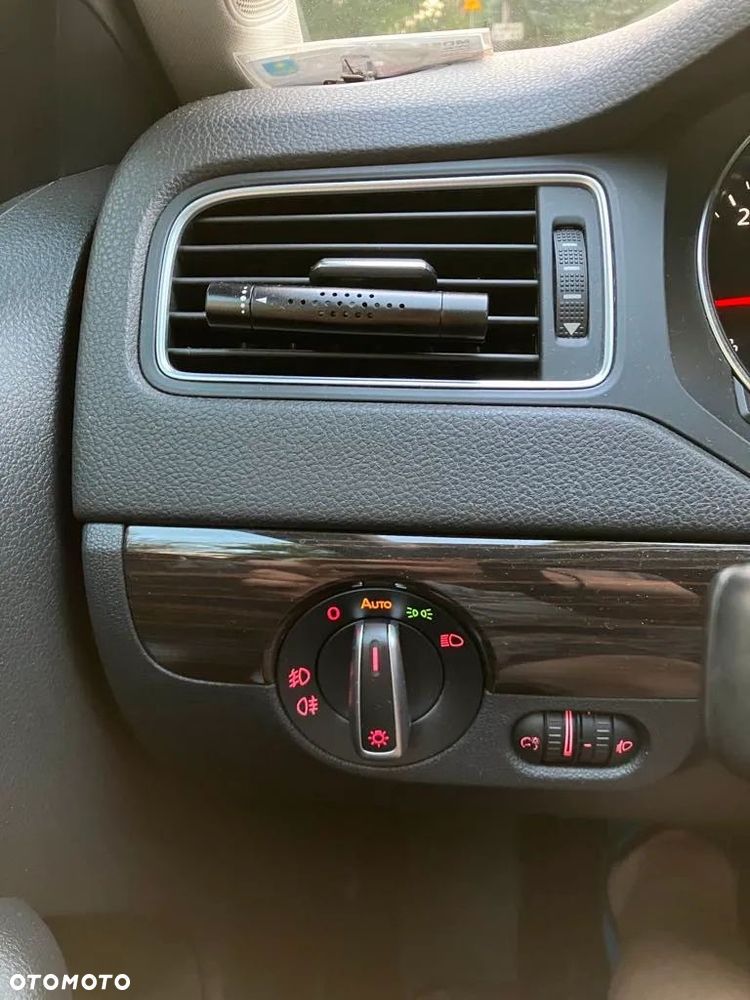 Volkswagen Jetta 2.0 TDI DPF BMT Comfortline - 14
