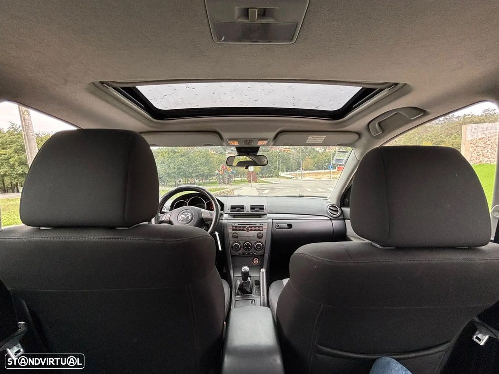 Mazda 3 Hatchback - 9