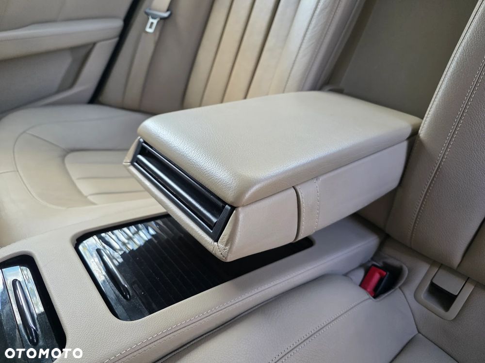 Mercedes-Benz CLS 250 CDI BlueEff - 23