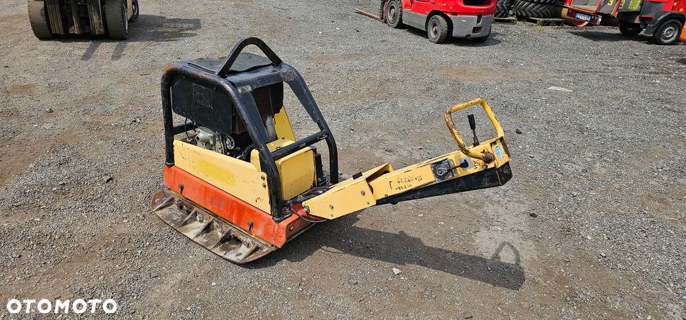 Zagęszczarka gruntu DYNAPAC LG500 wacker dpu - 4
