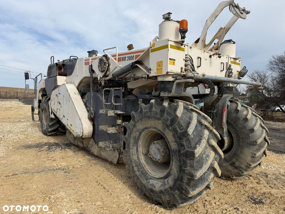 Wirtgen WR 2000 - 2