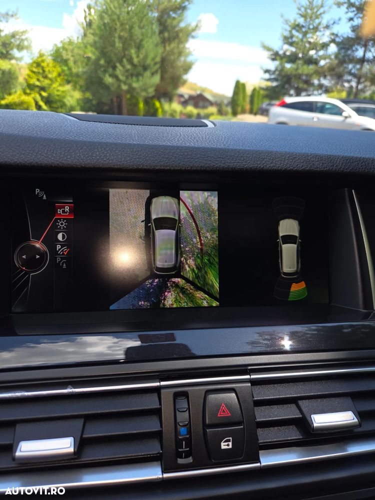 BMW Seria 5 520d Aut. - 30