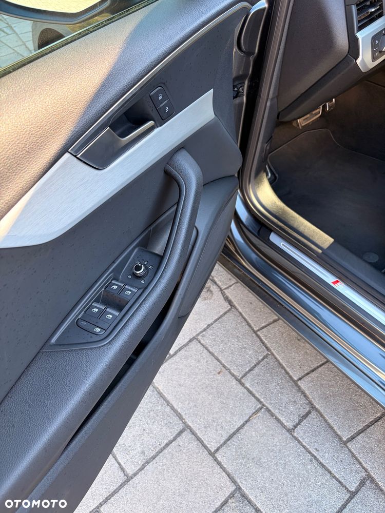 Audi A4 Avant - 26