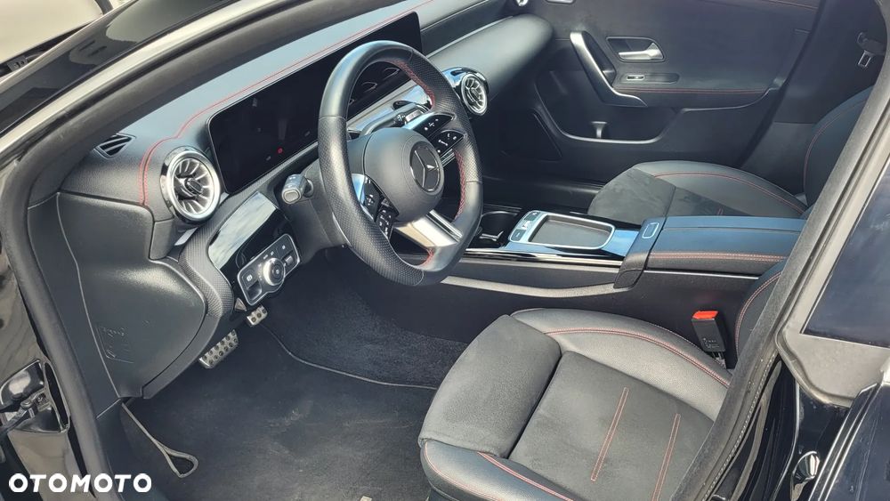 Mercedes-Benz CLA 200 d 8G-DCT AMG Line Advanced Plus - 5