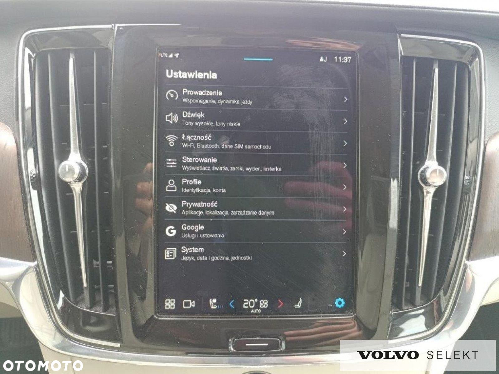 Volvo S90 - 23