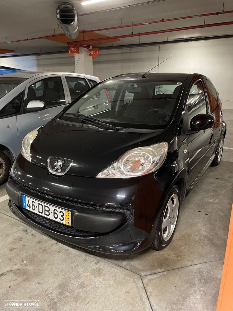 Peugeot 107 1.0 Trendy - 1
