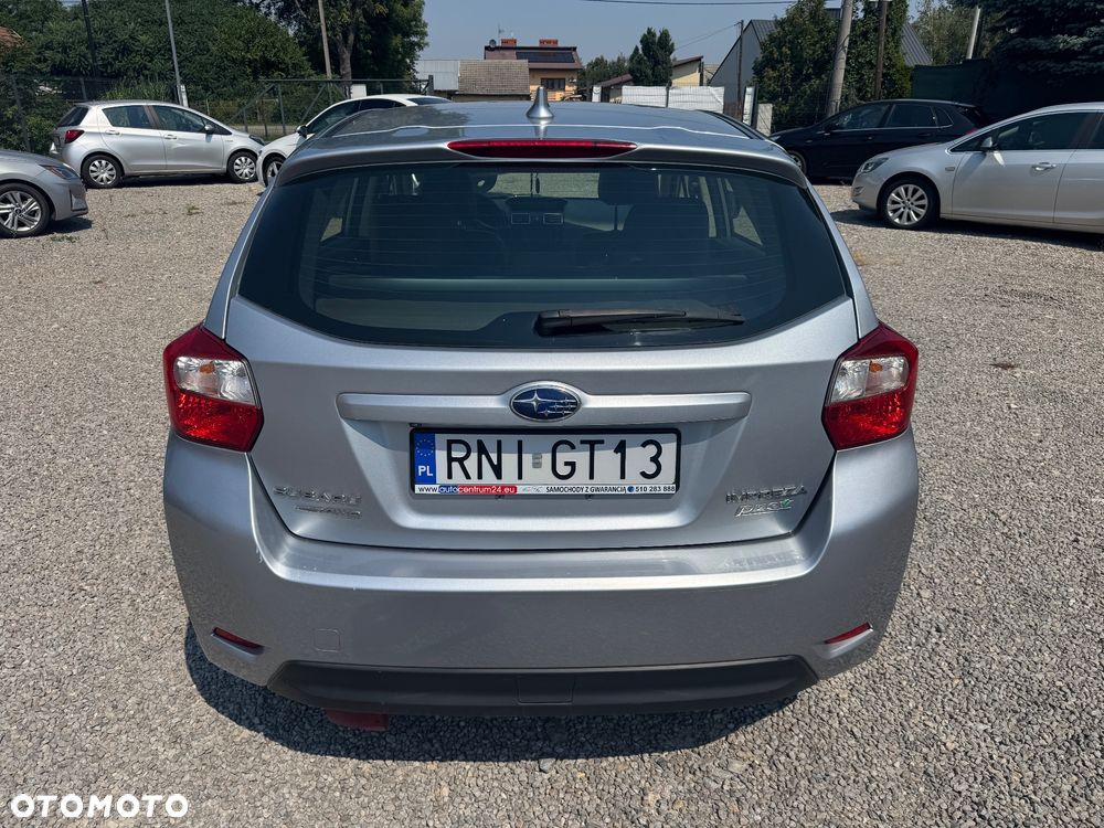 Subaru Impreza 2.0i Lineartronic Exclusive - 9