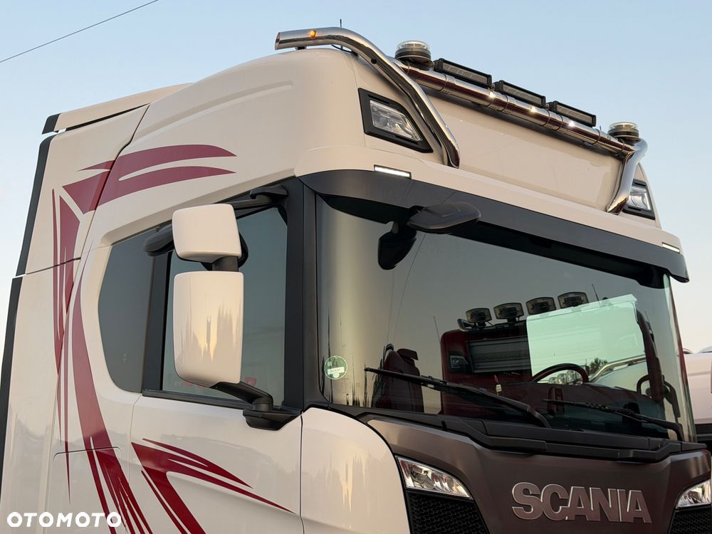 Scania 500S SCANIA Super z Niemiec pełna opcja, skóry, 6x poduszek przód i tył 2022/2023 - 19