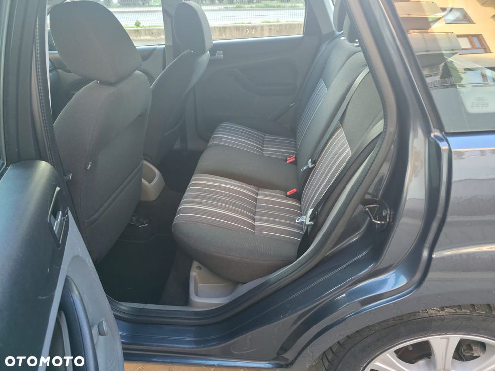 Ford Focus - 29