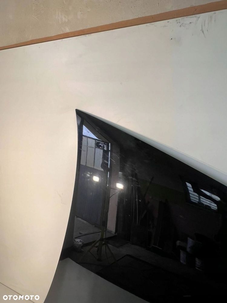 LZ9Y Maska Audi A6 S6 C6 4F - 2