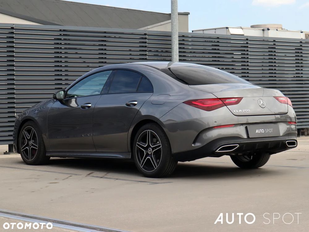 Mercedes-Benz CLA 200 AMG Line 7G-DCT - 4