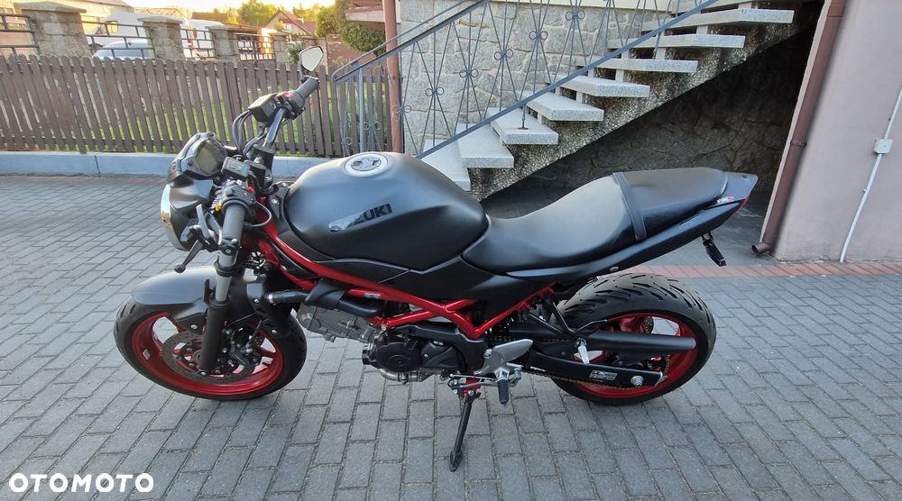 Suzuki SV - 6