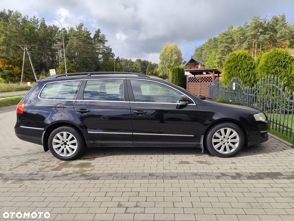 Volkswagen Passat - 16