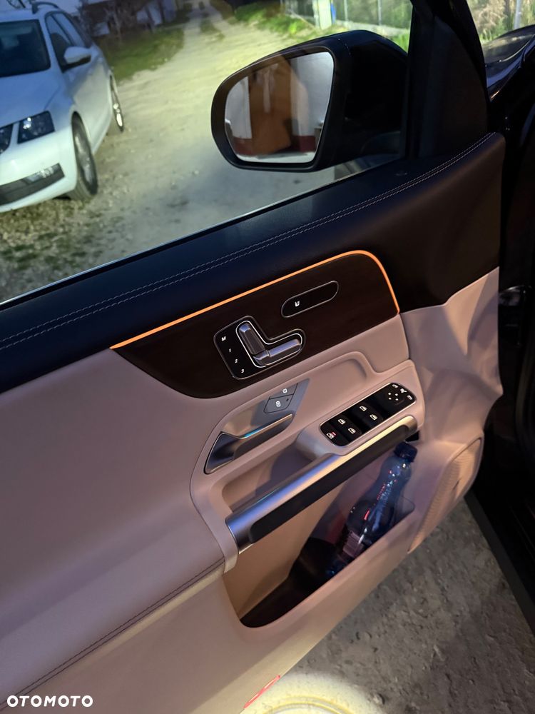 Mercedes-Benz GLB 250 4-Matic Progressive 8G-DCT - 21