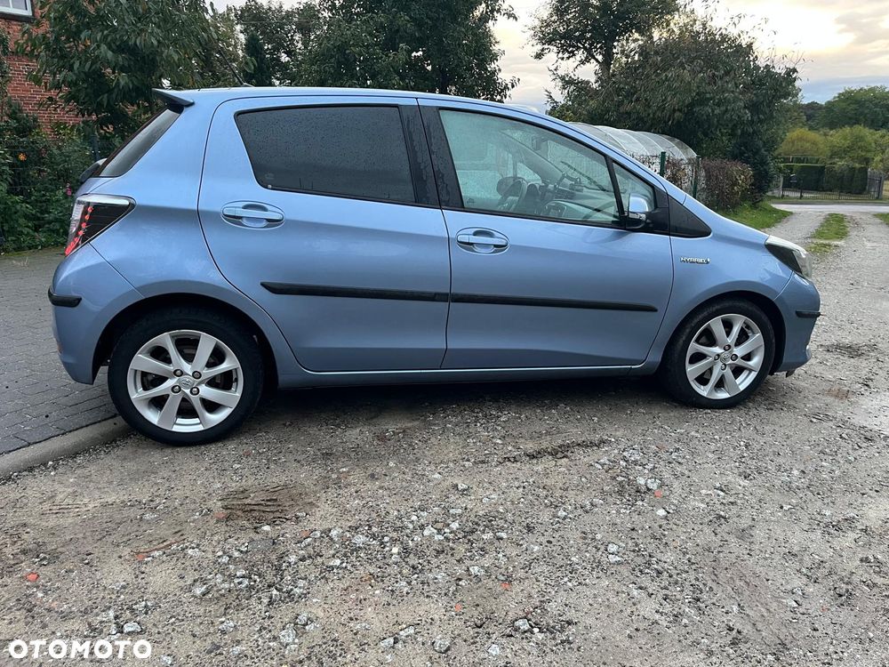 Toyota Yaris - 2