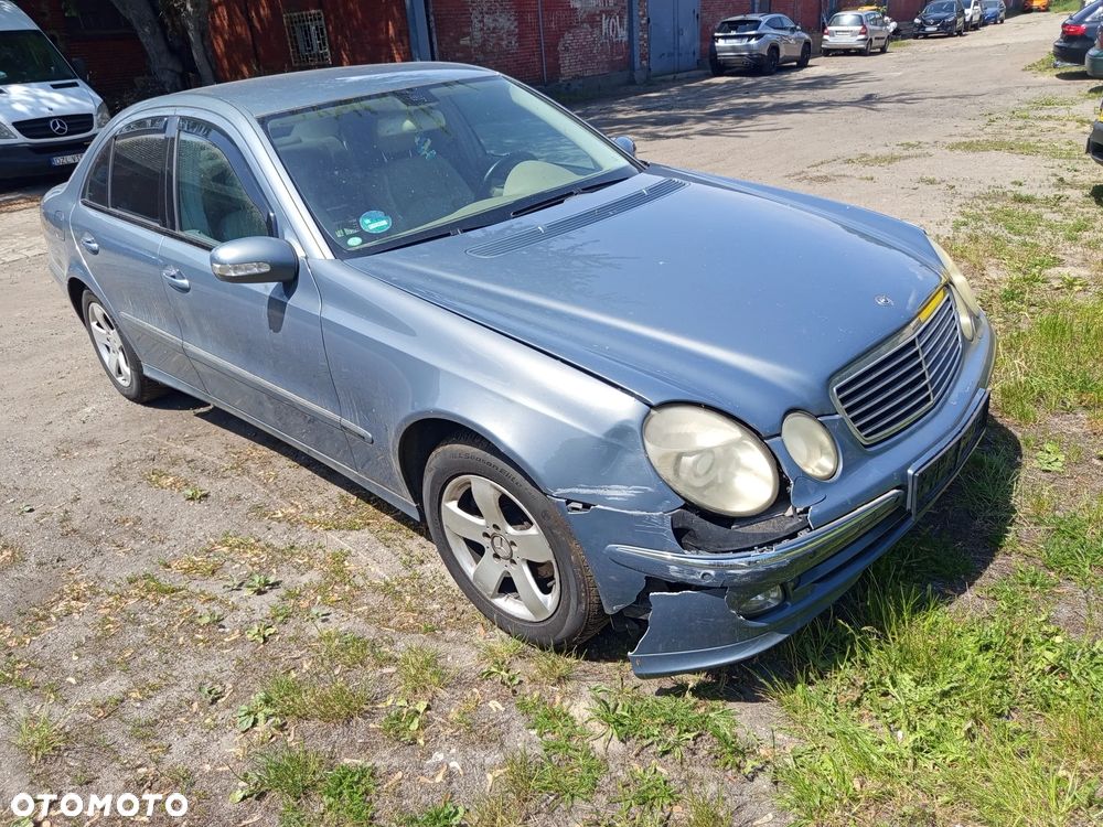Mercedes-Benz Klasa E 320 4 Matic Avantgarde - 3