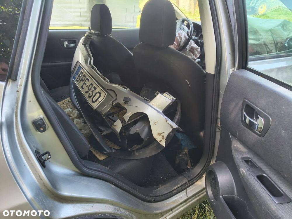 Nissan Qashqai 1.6 visia - 8