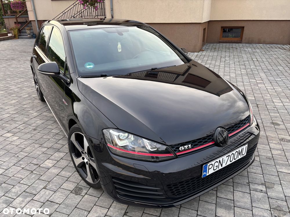 Volkswagen Golf 2.0 TSI BMT GTI DSG - 11