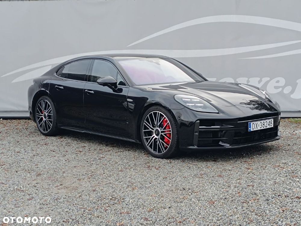 Porsche Panamera - 12