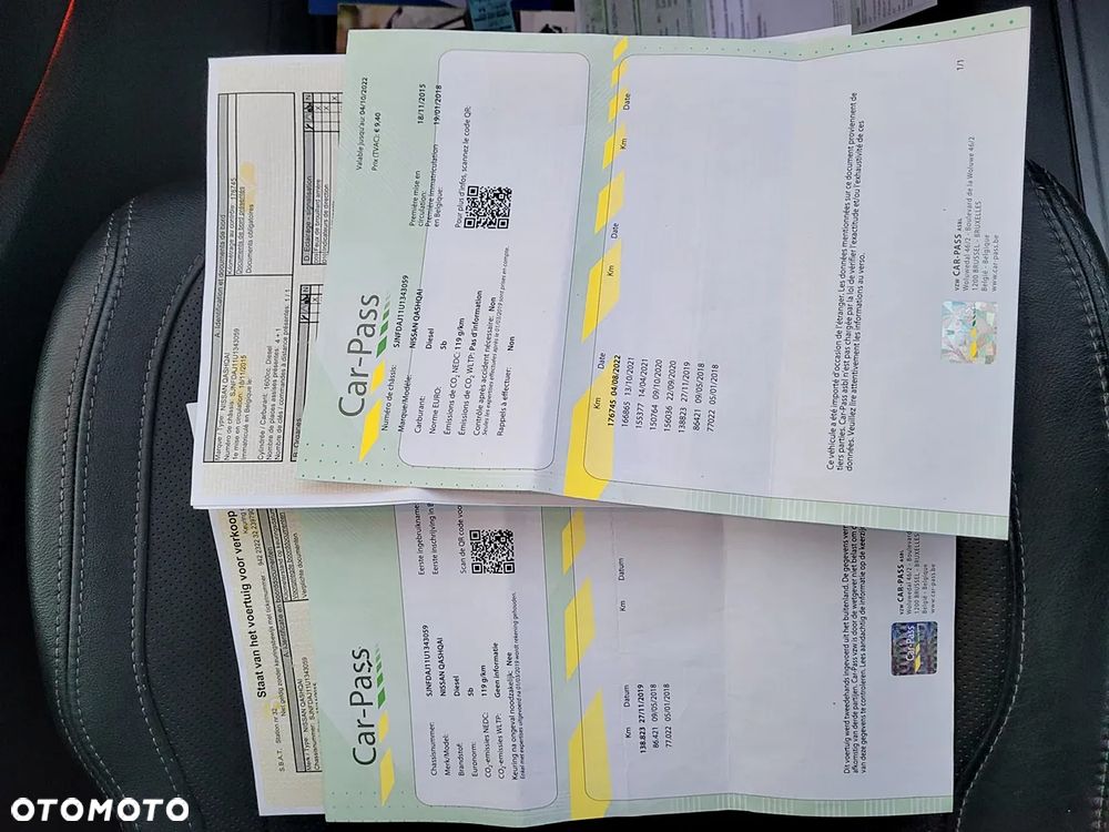 Nissan Qashqai 1.6 dCi Xtronic TEKNA+ - 37