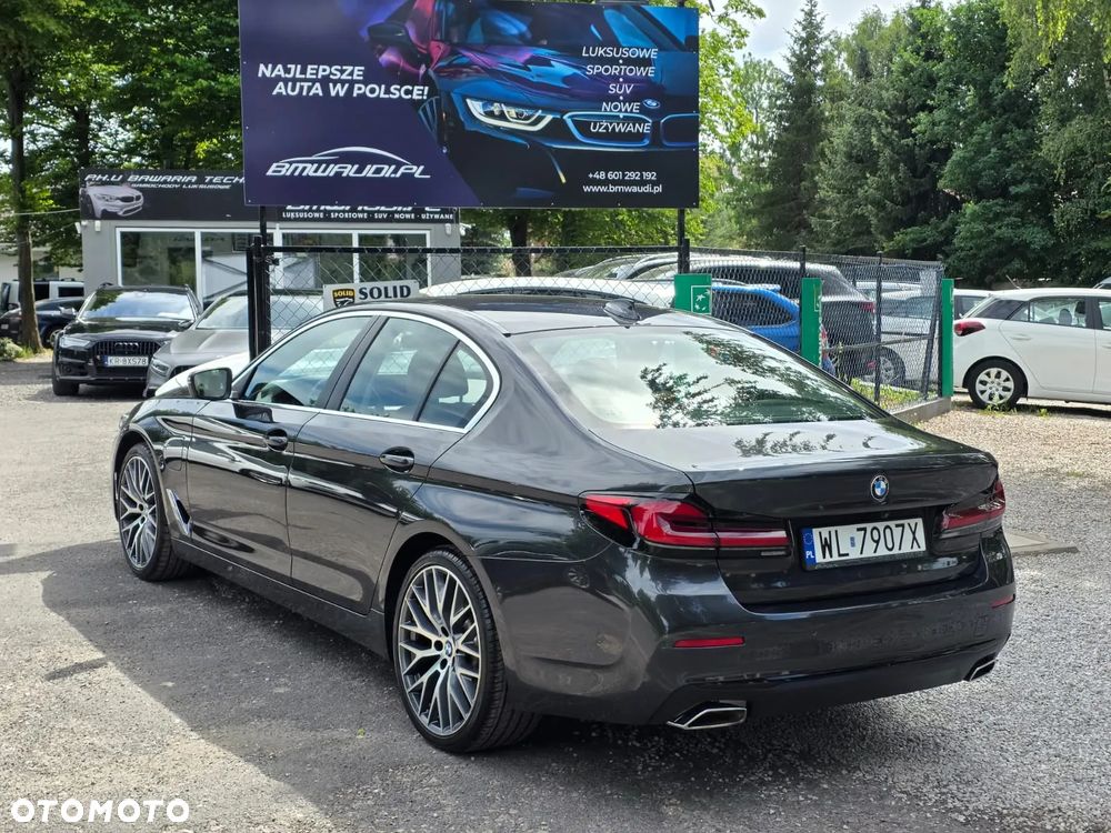 BMW Seria 5 520e Luxury Line - 7