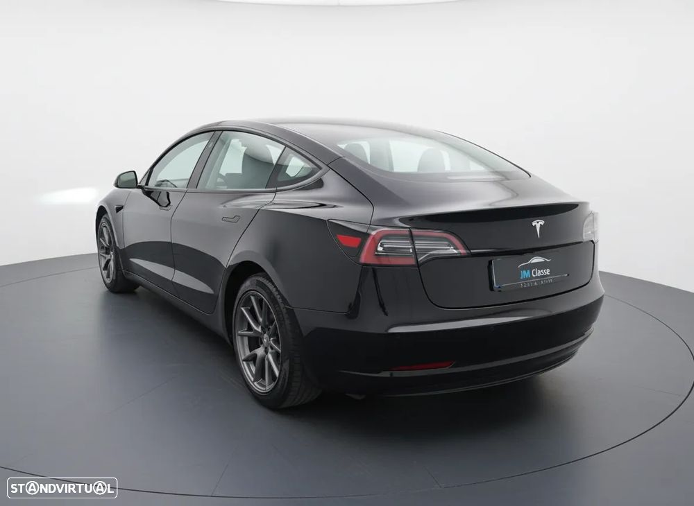 Tesla Model 3 Long Range Tração Traseira - 2